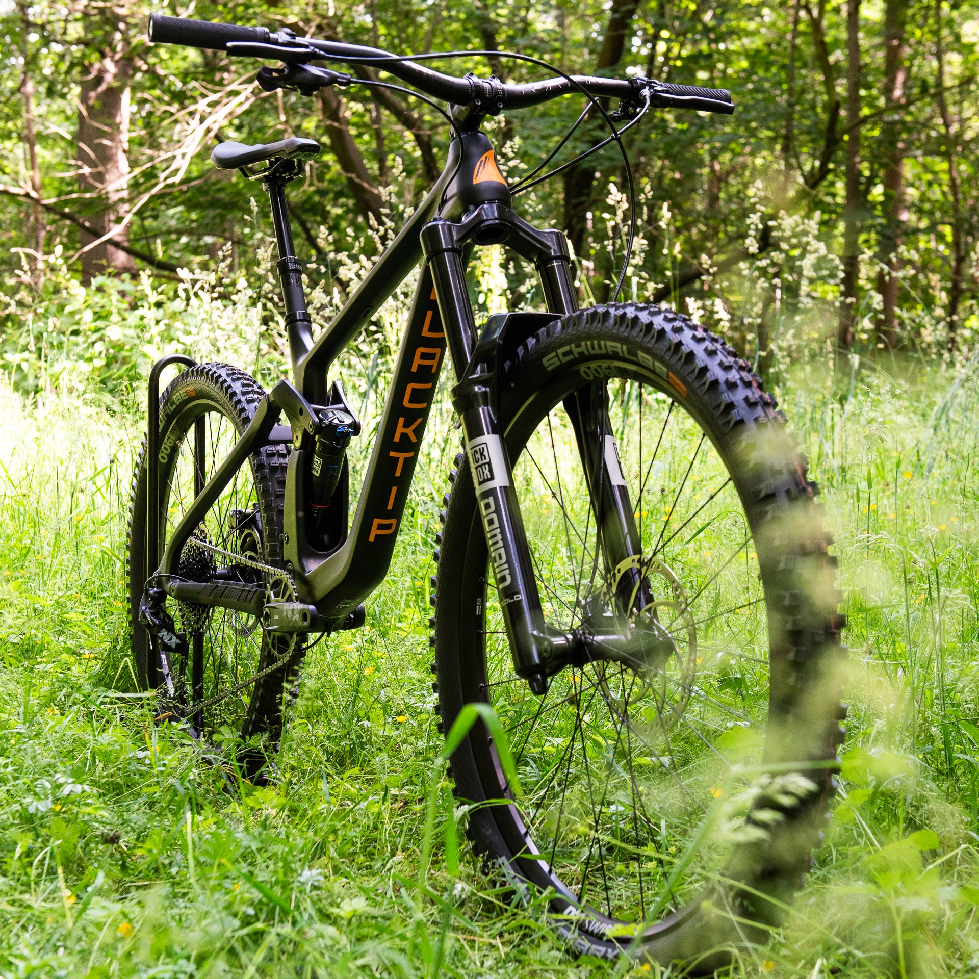 Blacktip Full Suspension Enduro MTB – Shark Bikes