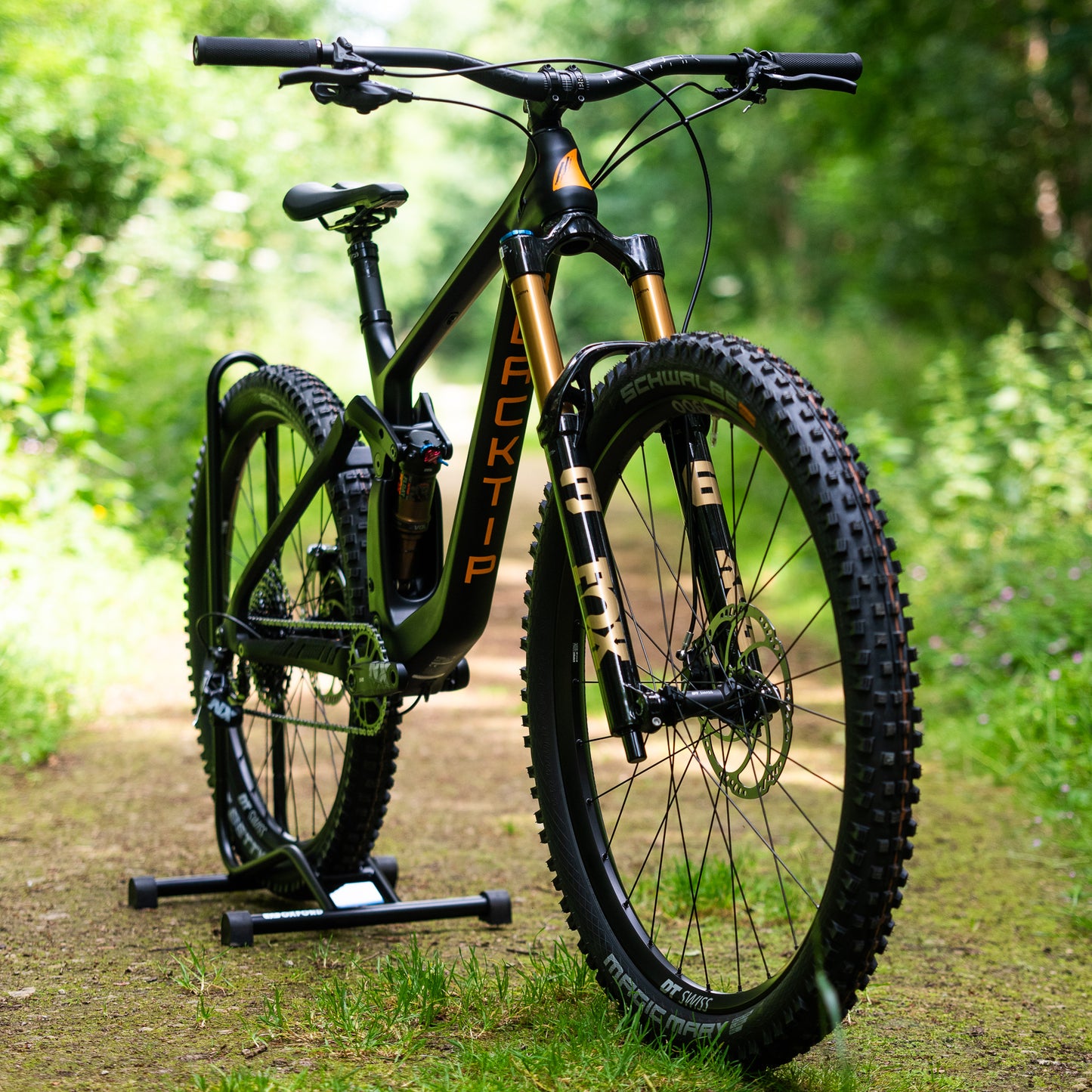 Blacktip Full Suspension Enduro MTB – Shark Bikes