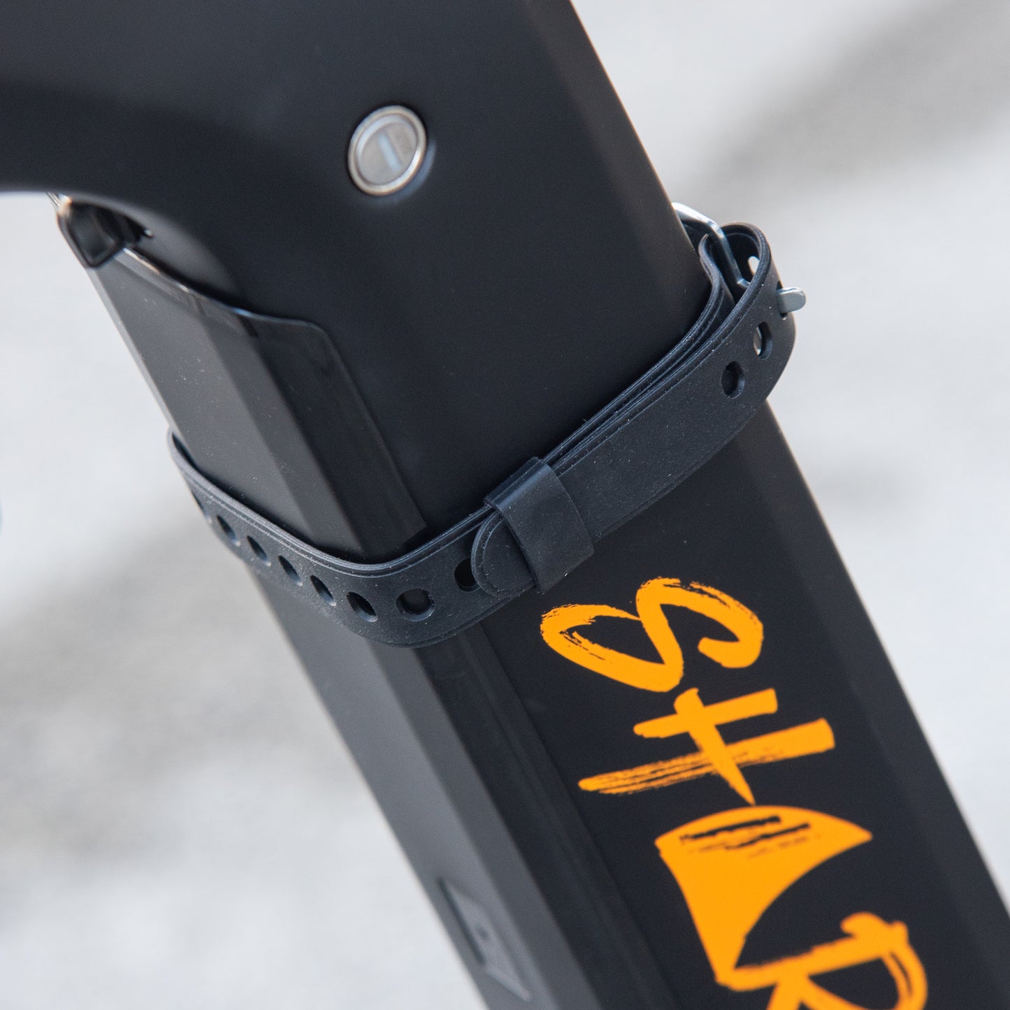 Rubber Utility Strap for Battery/Frame